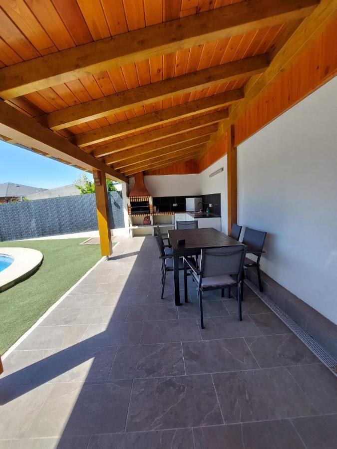 Casa Con Piscina Y Barbacoa Villa Freixido Exteriör bild