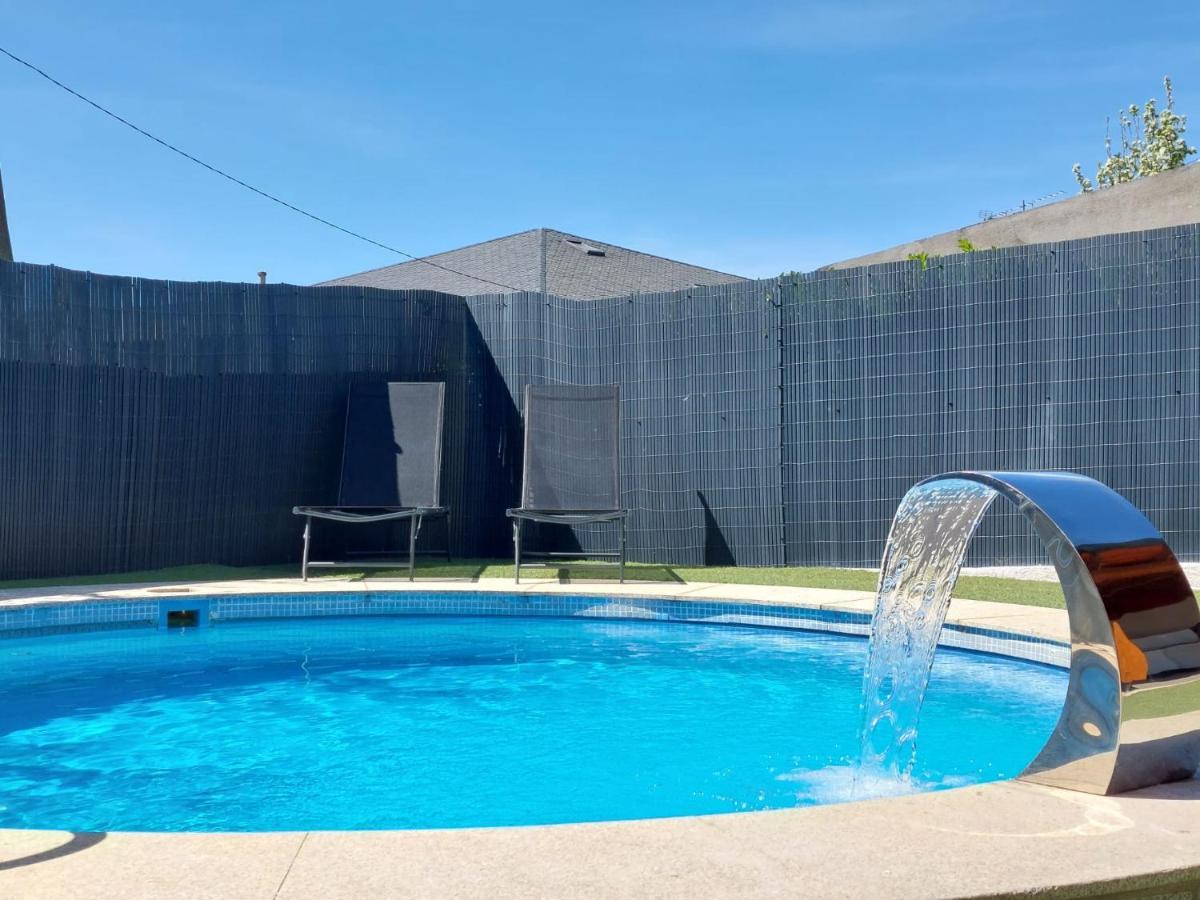 Casa Con Piscina Y Barbacoa Villa Freixido Exteriör bild