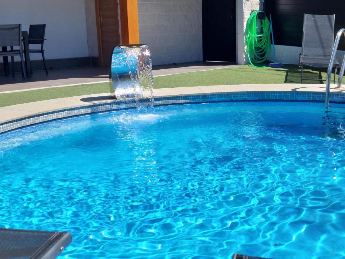 Casa Con Piscina Y Barbacoa Villa Freixido Exteriör bild